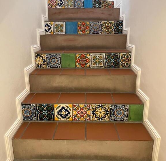 مبيت وإفطار 325onmain