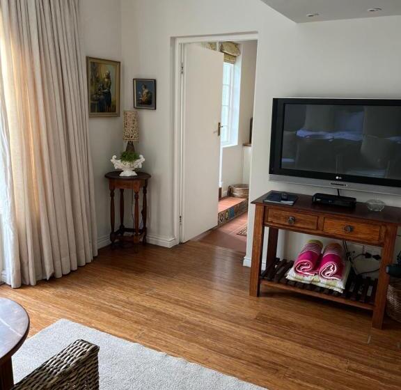 مبيت وإفطار 325onmain