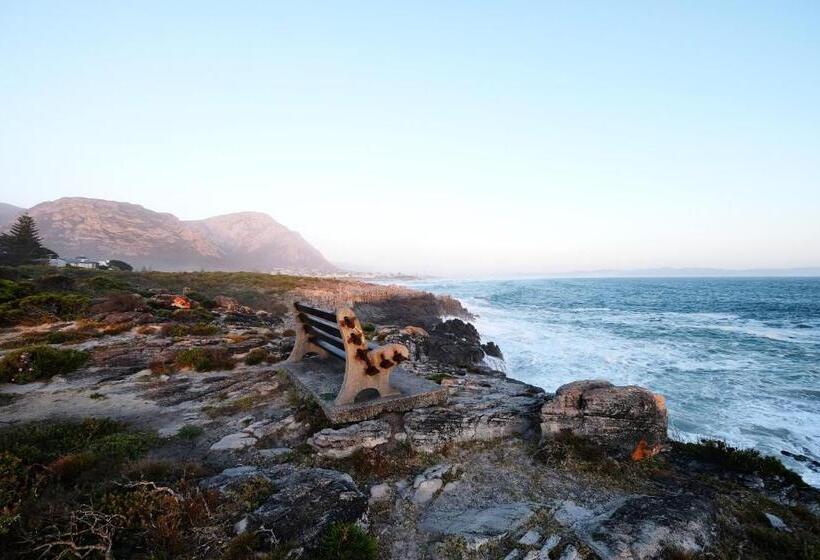 مبيت وإفطار 325onmain