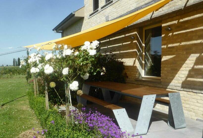 住宿加早餐  De Zevende Zon