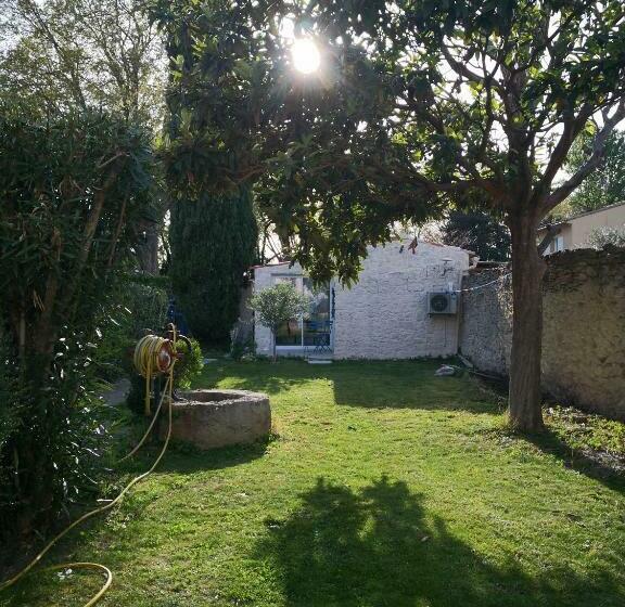 住宿加早餐  La Petite Maison De Lingling