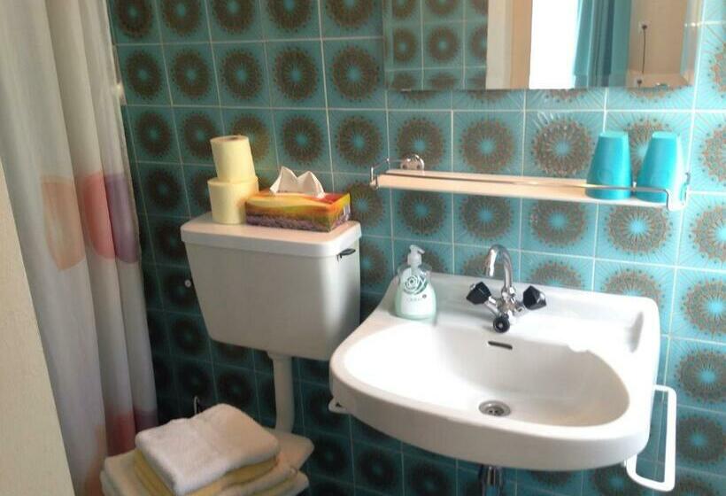 צימר Pension Am Campus Velden