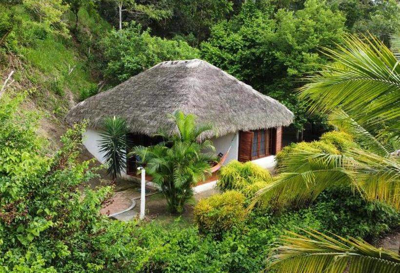 هتل Hosteria Cumilinche