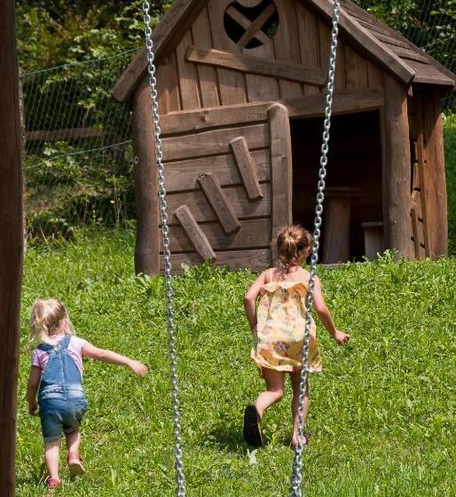 בית מלון כפרי La Fontanina