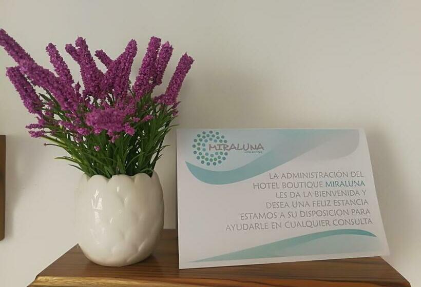 Miraluna Hotel Boutique