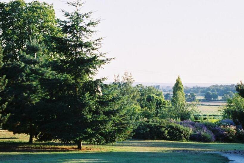 Le Logis Du Pressoir Chambre D Hotes Bed & Breakfast In Beautiful 18th Century Estate In The Heart O