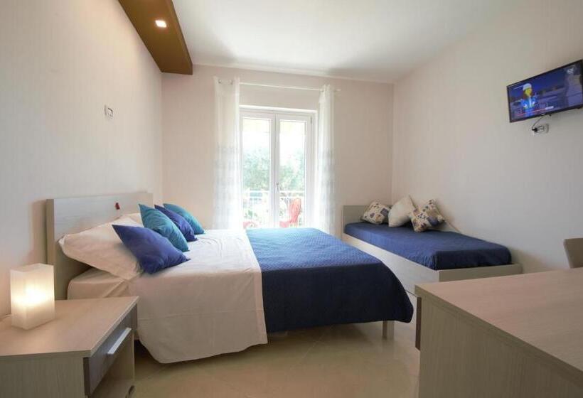 פנסיון Askia Rooms & Breakfast