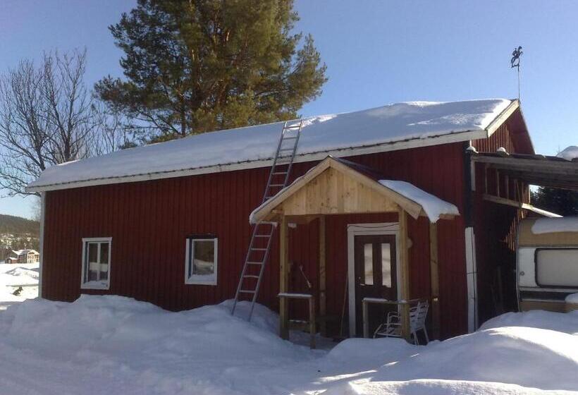 بنسيون Christinagården Guesthouse