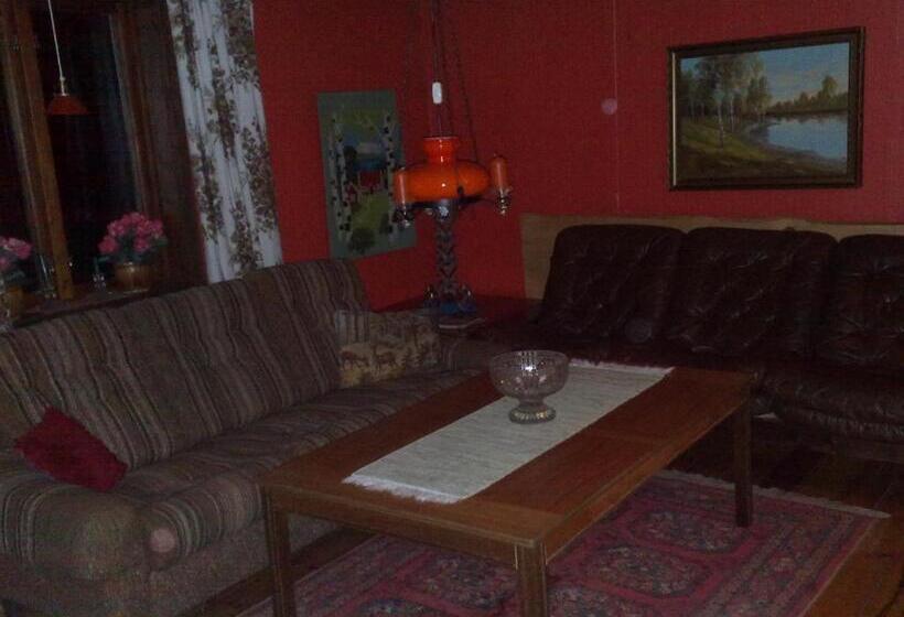 بنسيون Christinagården Guesthouse