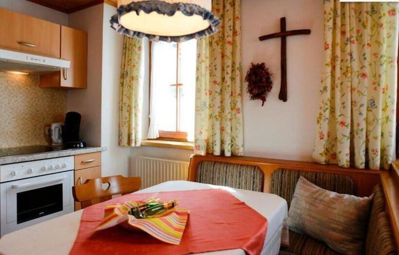 펜션 Gastehaus Wolf