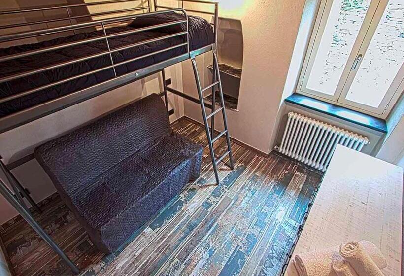 بنسيون Oltremare Guest House