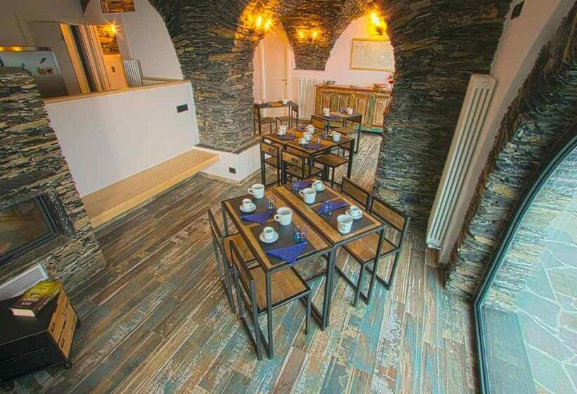 بنسيون Oltremare Guest House