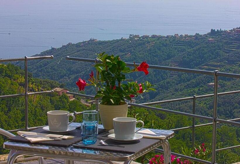 بنسيون Oltremare Guest House