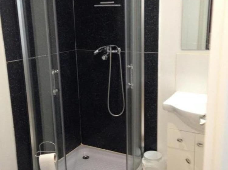 Ardenlea House Hotel B&b