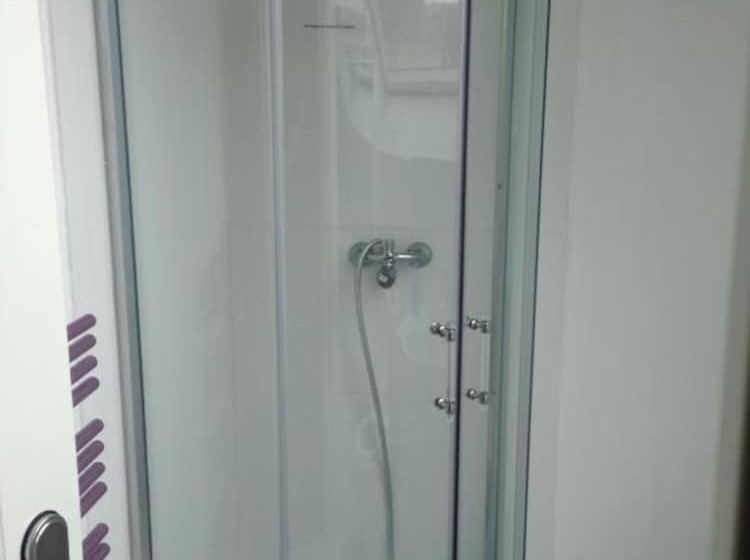 Ardenlea House Hotel B&b