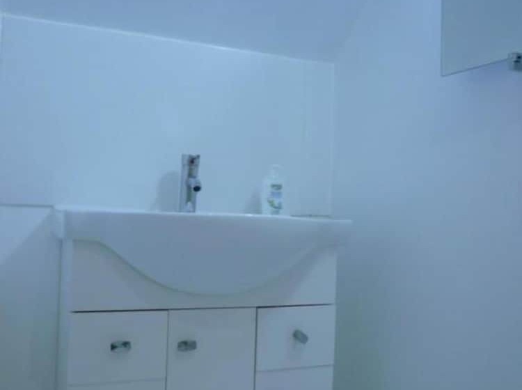 Ardenlea House Hotel B&b