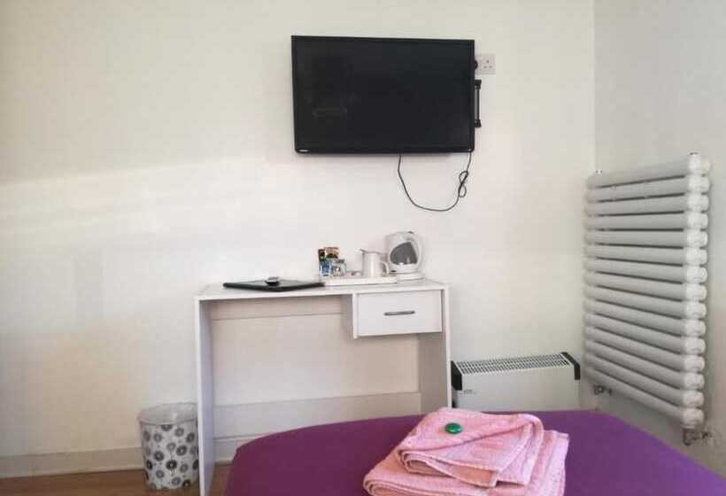 Ardenlea House Hotel B&b