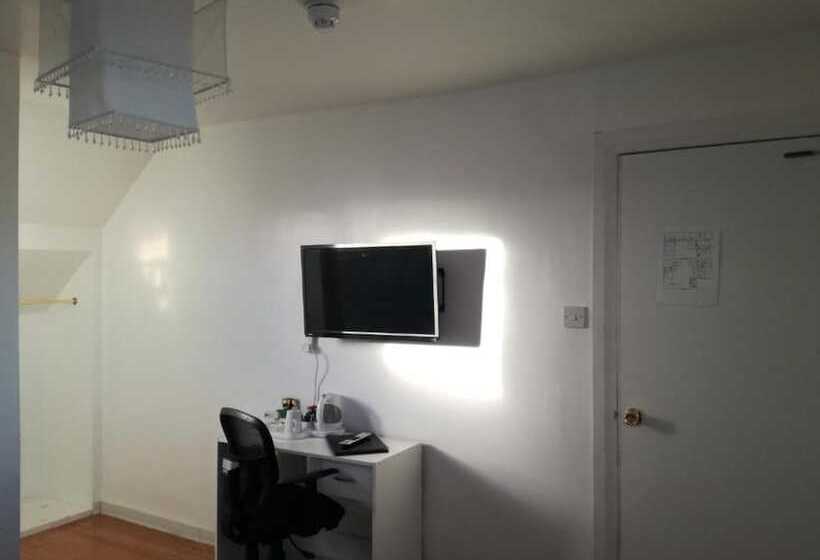 Ardenlea House Hotel B&b