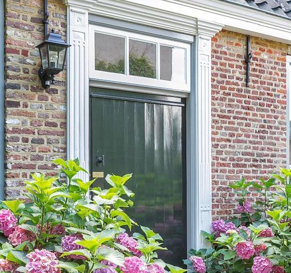 B&b Van Gogh Cottage