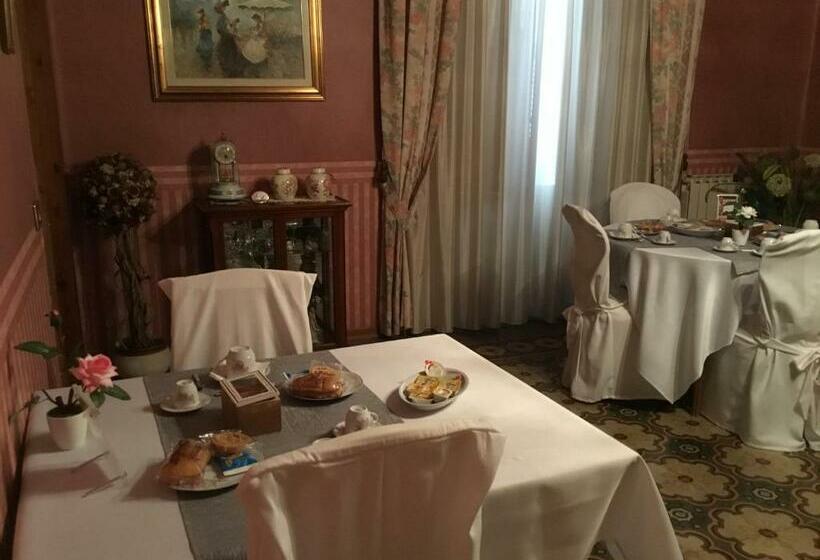 مبيت وإفطار Casa Tonina