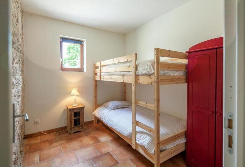 Bed and Breakfast Chambres Et Table D Hôtes La Panacée