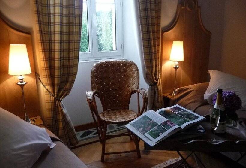 Bed and Breakfast Château De Kervoazec