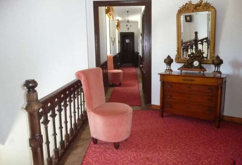 Bed and Breakfast Château De Kervoazec