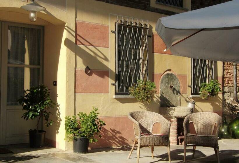 住宿加早餐  Hazelnut Valley