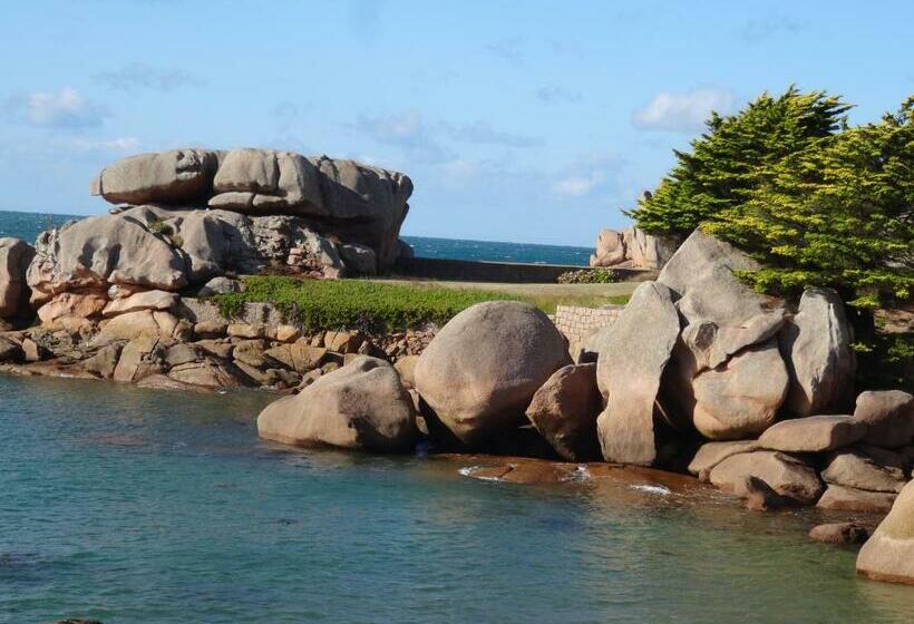 مبيت وإفطار La Kerandière