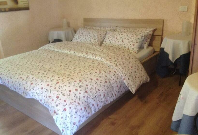 Bed and Breakfast La Tana Del Ghiro