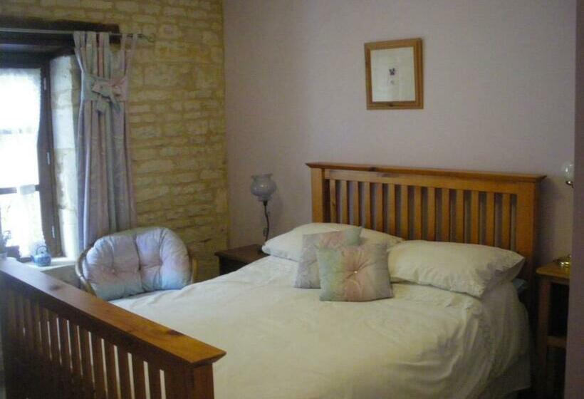 Bed and Breakfast Le Grenier 1 Rue Verte Tusson 16140 France