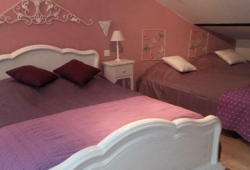 مبيت وإفطار Lou Quinsou Vendu