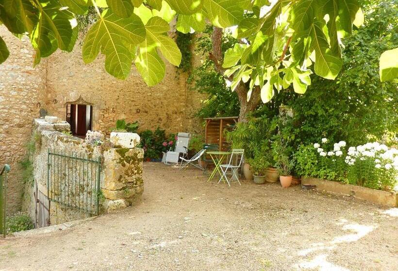 住宿加早餐  Montenaut