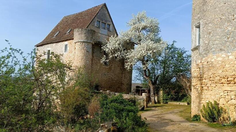 住宿加早餐  Montenaut