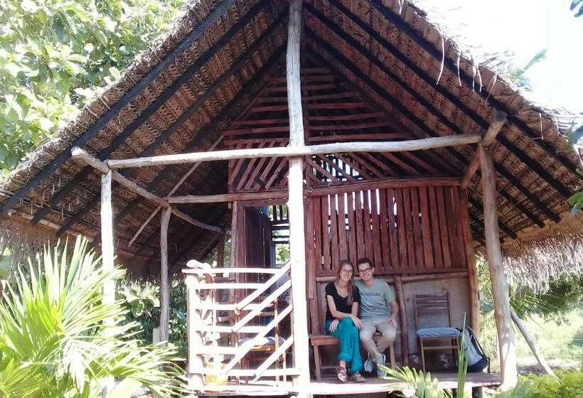 צימר Village Garden Inn