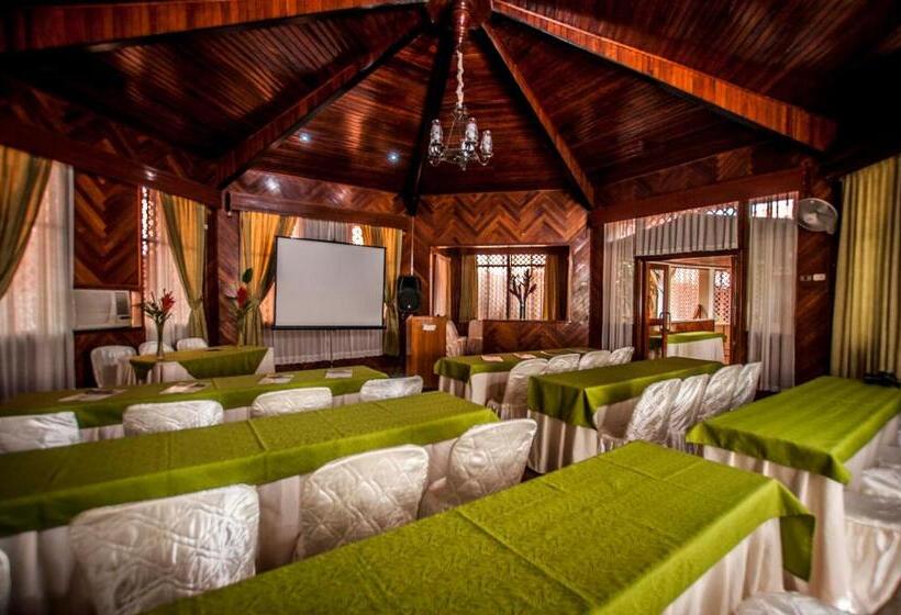 هتل Cabaña Quinta