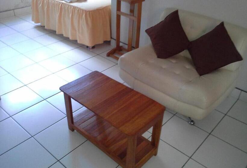 هتل Cabaña Quinta