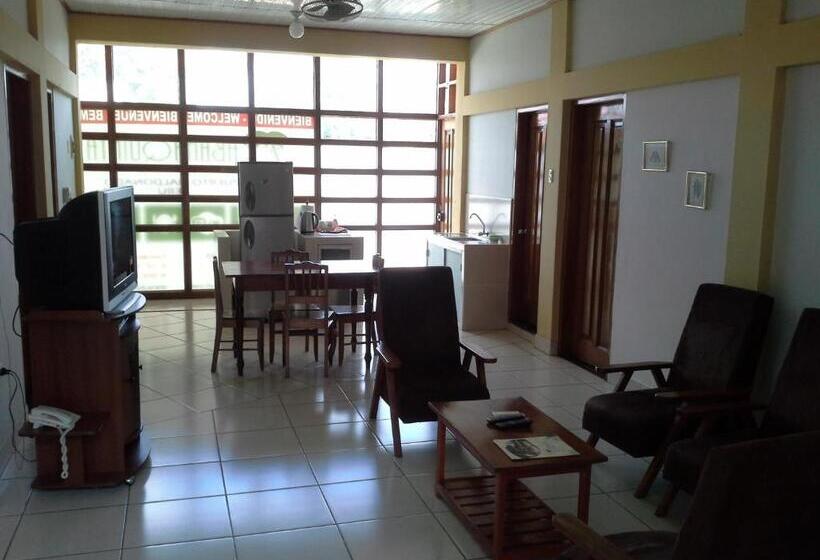 هتل Cabaña Quinta