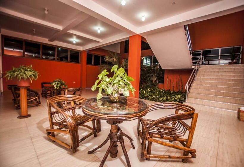 هتل Cabaña Quinta