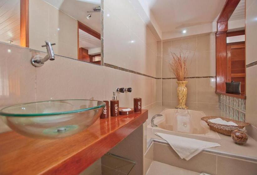 هتل Cabaña Quinta