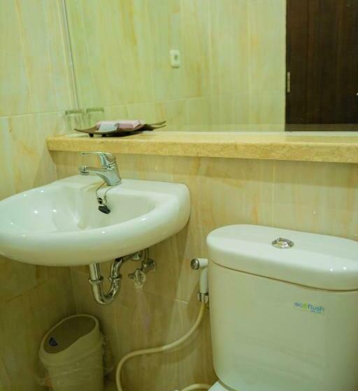 בית מלון כפרי Driam Riverside Resort