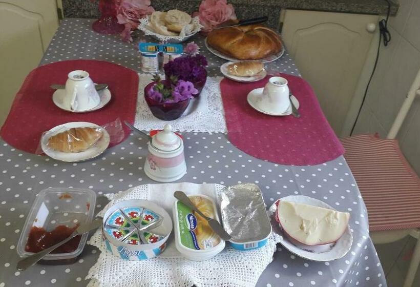 Пансион Avenida 8 Apartment