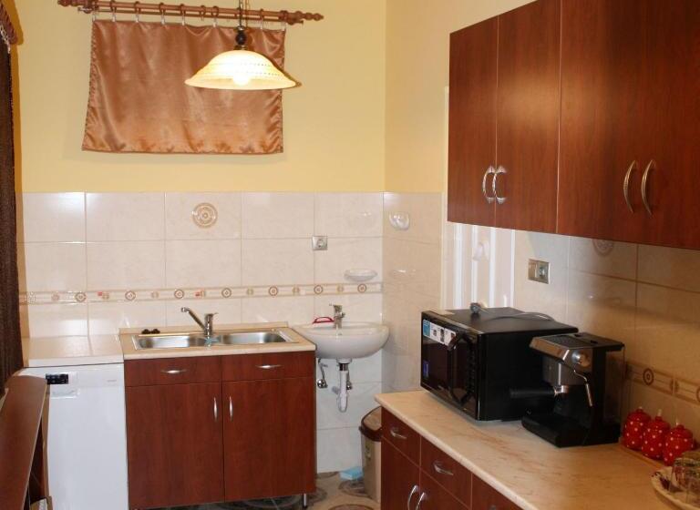 פנסיון Bencsik Tanya Szentkirály   Szálláshely & Rendezvényház