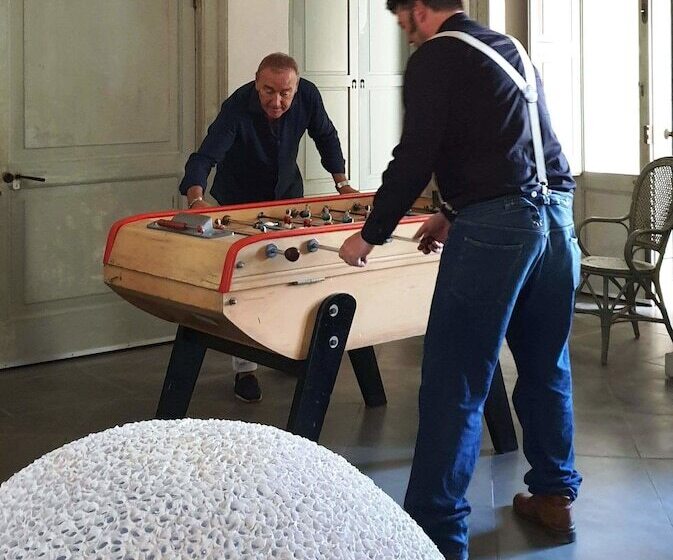 פנסיון Castle Xviii Near Sea