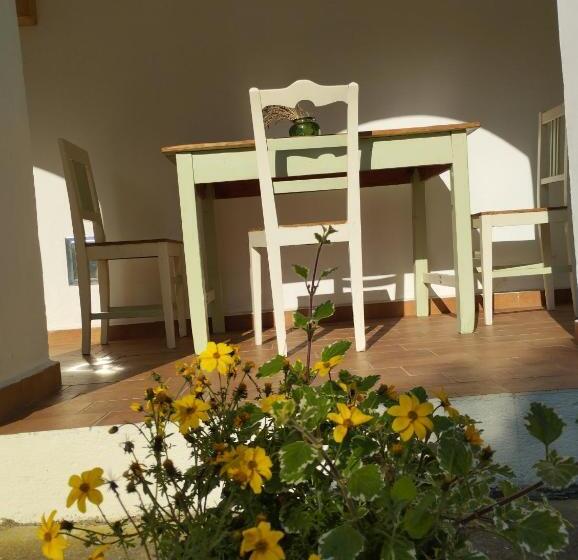 ペンション Helesfa Vendégház