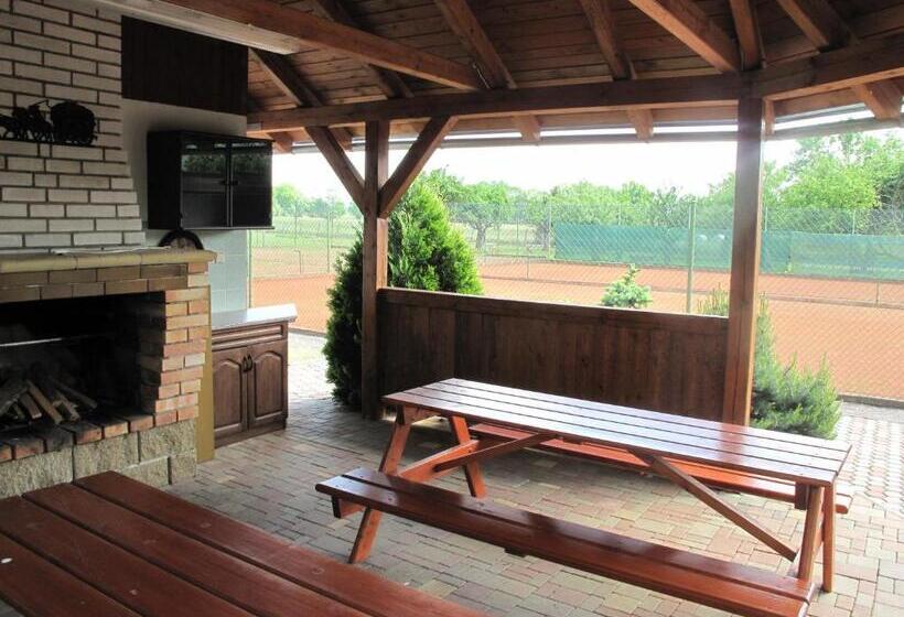 膳宿费 Penzion Habr