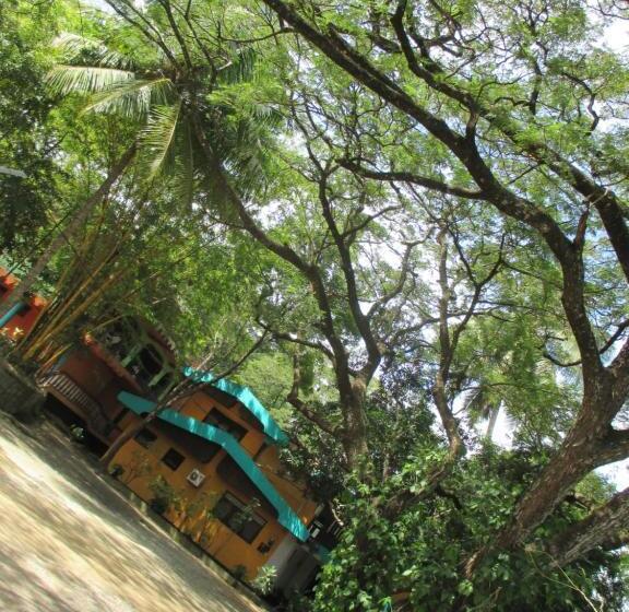 膳宿费 Saranga Holiday Inn