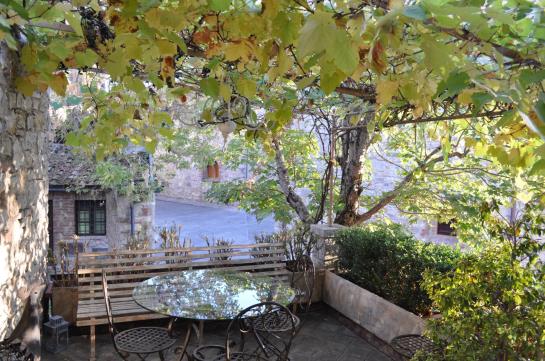 Bed and Breakfast Castellare De Noveschi Resort