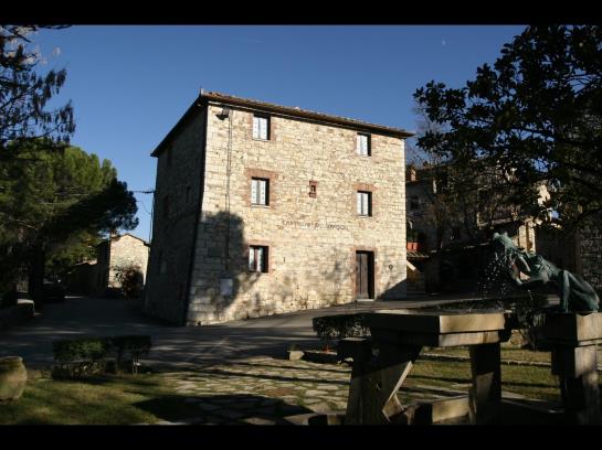 Bed and Breakfast Castellare De Noveschi Resort