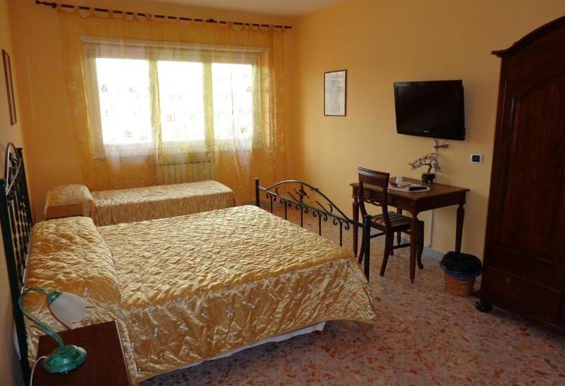 مبيت وإفطار Domus Della Radio